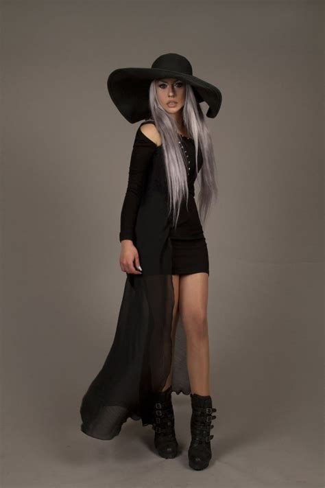 Quartz witch attire